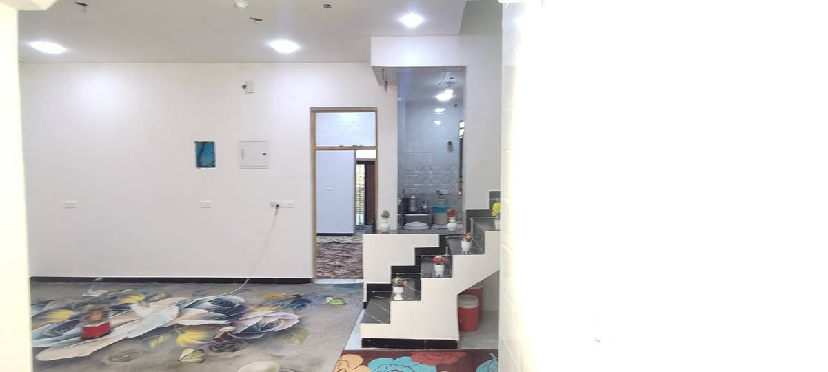 دار للبيع كوت حي الحكيم قرب الكورنيش نزله الوائليه طابو زراعي مساحه 200 متر بناء طابوق حديث يتكون من غرفتين نوم هول مطبخ استقبال صحيات السعر المطلوب 63 وبيها مجال للشراي

الاستفسار مراجعه مكتب دلالية حسن البيضاني  رقم المكتب ،،،،***********
عنوان المكتب حي لحكيم قرب سيطرة القديمه للاعلان عن عقاراتكم  أو المراسلة على الصفحة أو إرسال 
العرض ع الواتساب  
ليس لنا الحق برفع سعر العقار أو خفضه عملنا يختصر على تقديم أفضل الخدمات العقاريه وترويج العقارات ونشرها ع مواقع التواصل الاجتماعي على حسابي الخاص على الفيس بك توجد مجموعة عقارات تجارية سكنية دوانم زراعية مستعدون بيع وشراء العقارات نستقبل كافة العروض الزراعيه والطابو في مدينة الكوت
رقم المكتب          حسن البيضاني.      ***********
