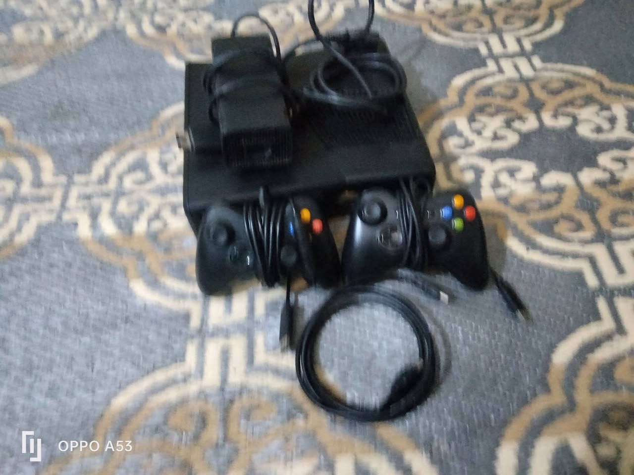 Xbox 360 سلم
معه جميع ملحقاته ما عده كرتونه 
يجي وياه اثنين جوستكات اصليه 
وياه العاب خير من الله (باتل فيلت 4 كود اوف تيوتي بلاك اوس 1 و 2 رسينت ايفل 1و 2 سنايبر اليت 3) 
سعر 150 بي مجال لطيبين
مكاني: بغداد


**إذا كنت صاحب هذا الإعلان وتريد حذفه لأي سبب، رجاءا أرسل رسالة إلى الدعم الفني**