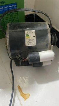 ماطورات للبيع الاستفسار ٠٧٧١٤٣١٠٥١٦ المكان بغداد