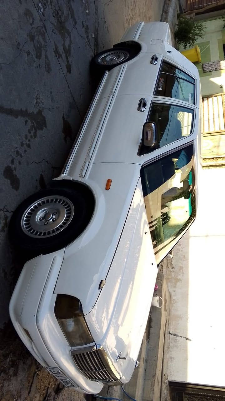 سلام عليكم سدرك موديل 2002 سياره صبق بلادي مكانين بيها شويه صبق سنويه رقم هزه كلها جديد تبريد شغال محرك لاصرف ولابخار بطاقة بانزين بيها شرط تحويل وكاله السعر 55 رقم *********** كركوك, العراق
