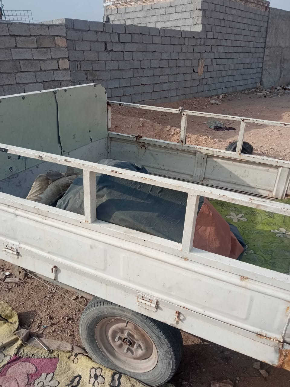 بدي ستوتة للبيع يرادله تلحيضات شي بصيط مكاني النجف سعر75الف الرقم***********
