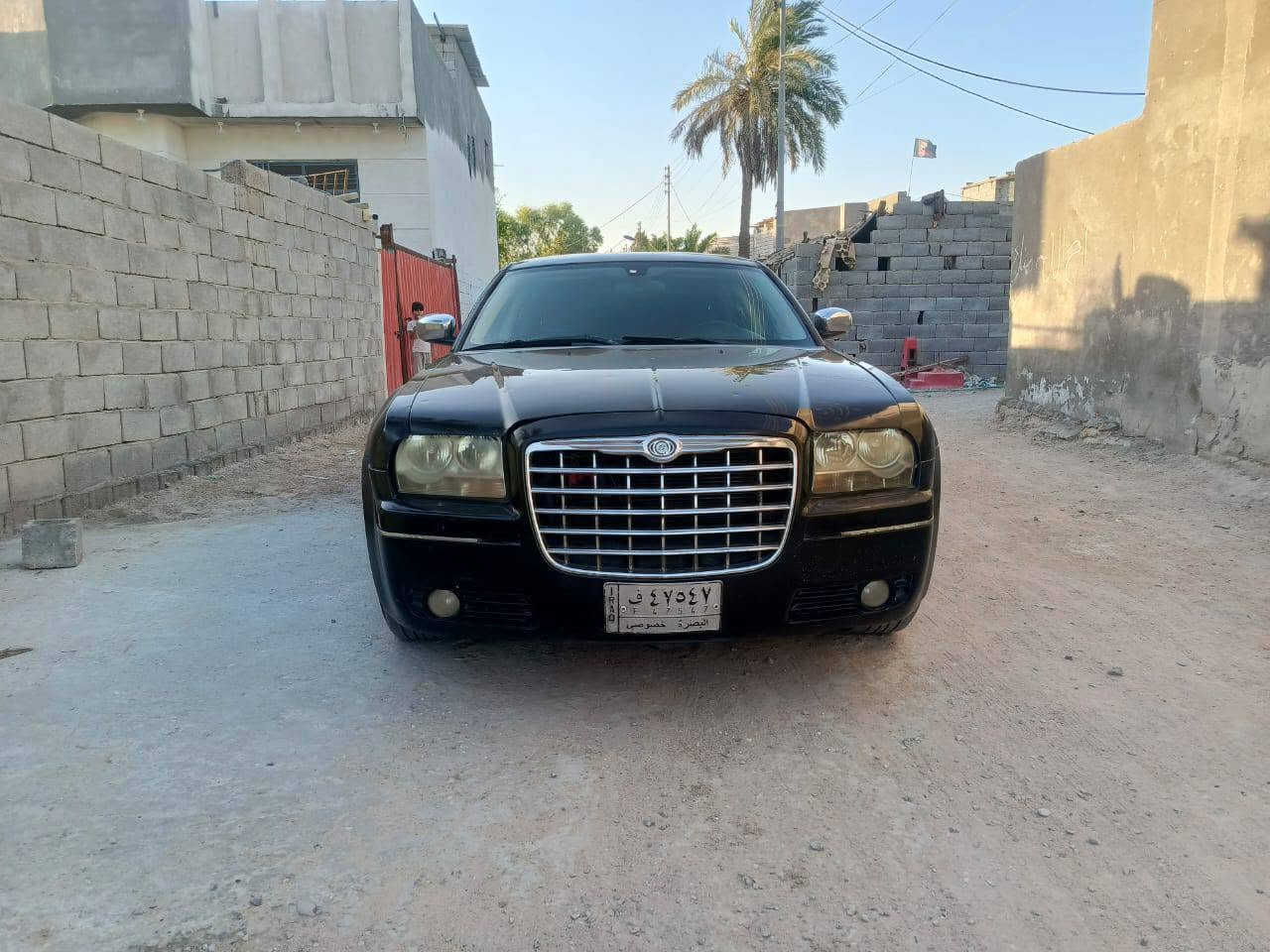 اوباما موديل 2010وارد كندي مكفولة من الظربه جاهزه محرك 3500اصل محرك وكيرتمام تبريد حداديه كهربائيات اربع جوكات تخم تاير  لايت زنون سنويه 28 بيه رشات صبغ استخدام شخصي السعر 100العنوان بصره ***********
