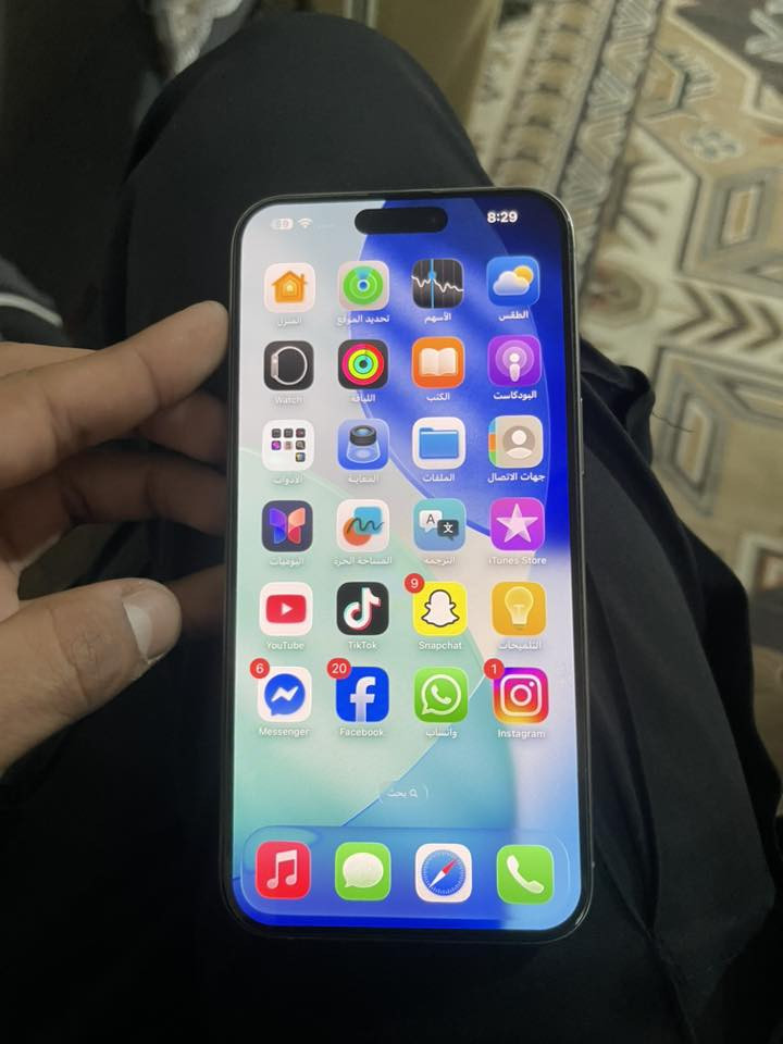 سلام عليكم ١٥برو ماكس شرق اوسط جهاز لوك بطاريه ٨٩ذاكره ٥١٢جهاز مامفتوح شخط مايي دبل خط مكاني نجف  ***********
