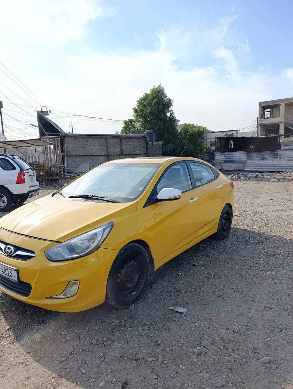 سلام عليكم سياره البيع اكسين مديل 2012 خليجي سياره نضيفه مكاني بغداد البياع رقمي*********** الاستفسار السعر88 وبيه مجال
