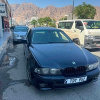 بي ام دبليو ٥٢٥ • اوتوماتيك • ٢٠٠١