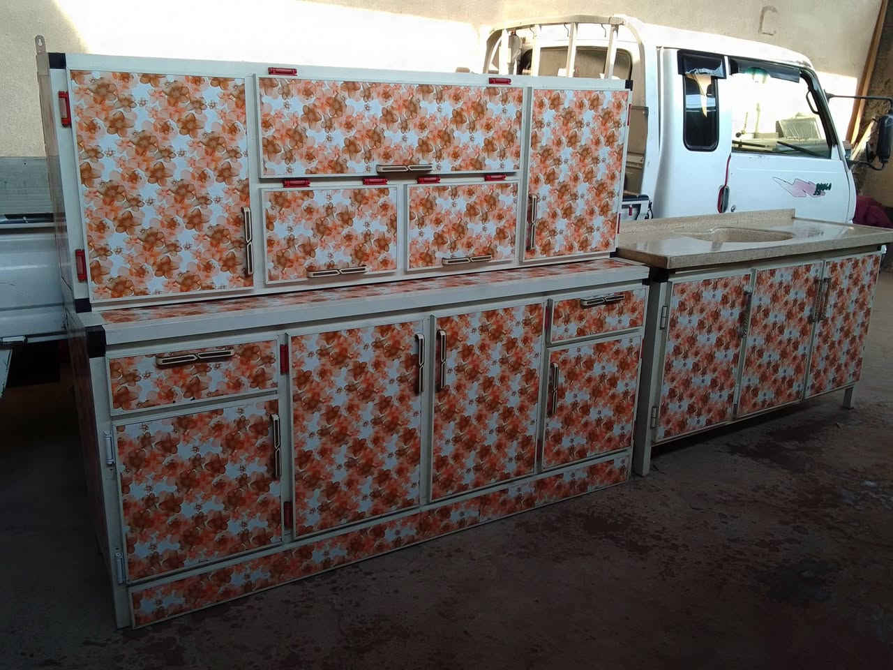 للبيع كلمن وسعره الشراي يتفضل خاص مكاني بغداد حي اور مقابل جامع الفردوس رقم الهاتف  واتساب اي ستفسار خاص ***********
