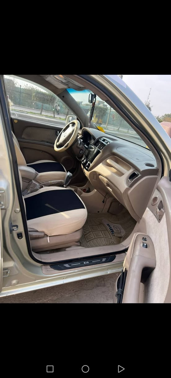 سبورتج 2007 مكينه 2000 كير مكينه كفاله بيها ضربه بابين ومصبوغه جماليه تحويل مباشر سنويه لل30 سعر 83 رقم الهاتف ***********
