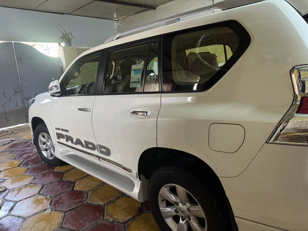 سلام عليكم برادو2015 ماشية 120 حقيقي ام الجرس مكفولة كفالة عامة ماكو لابارد ولا صبغ من الدعامية الدعاميةسيارة جاهزة برغي مافتوح بيهة تخم تاير الحدادية بلادية بعدهة فحم ***********
