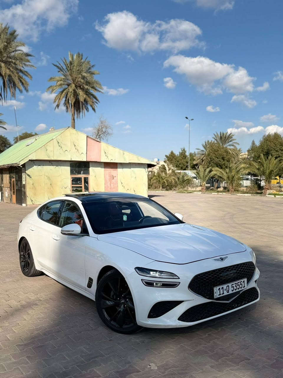 اسلام عليكم
جنسيس G70.2023برستيج فول الفول داخل احمر 
رادار امامي 
اشاير بالمري رادار بالمري هيتر بالمري
السياره فتحه كشنات حاضن تدفئه سايد بريك بصمه 
شفتات ستيرن وبيها هواي مواصفات اعلى فئه 
حادث السياره مبدل بنيد نفس الون+كلير امريكا اربع قطع خلفيه جاملغات وقبغ جنطه وباب خلفي بدون دواخل السياره ابد 
السعر 200$وبيها مجال 
مكان السياره بغداد حي الجامعه
***********
