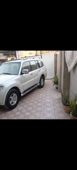 السلام عليكم باجيرو 2008بيع او مراوس سوناته او النتره  نص فول سياره حلوه مال جني ماعايزها كلشي تراي خير من الله تبريد شاشه كامري دواره تايرات باتري كله جديد بيها بابين السائق والورا رش فقط بدون قطره معجون سعر 115 وبيها شويه مجال ***********
