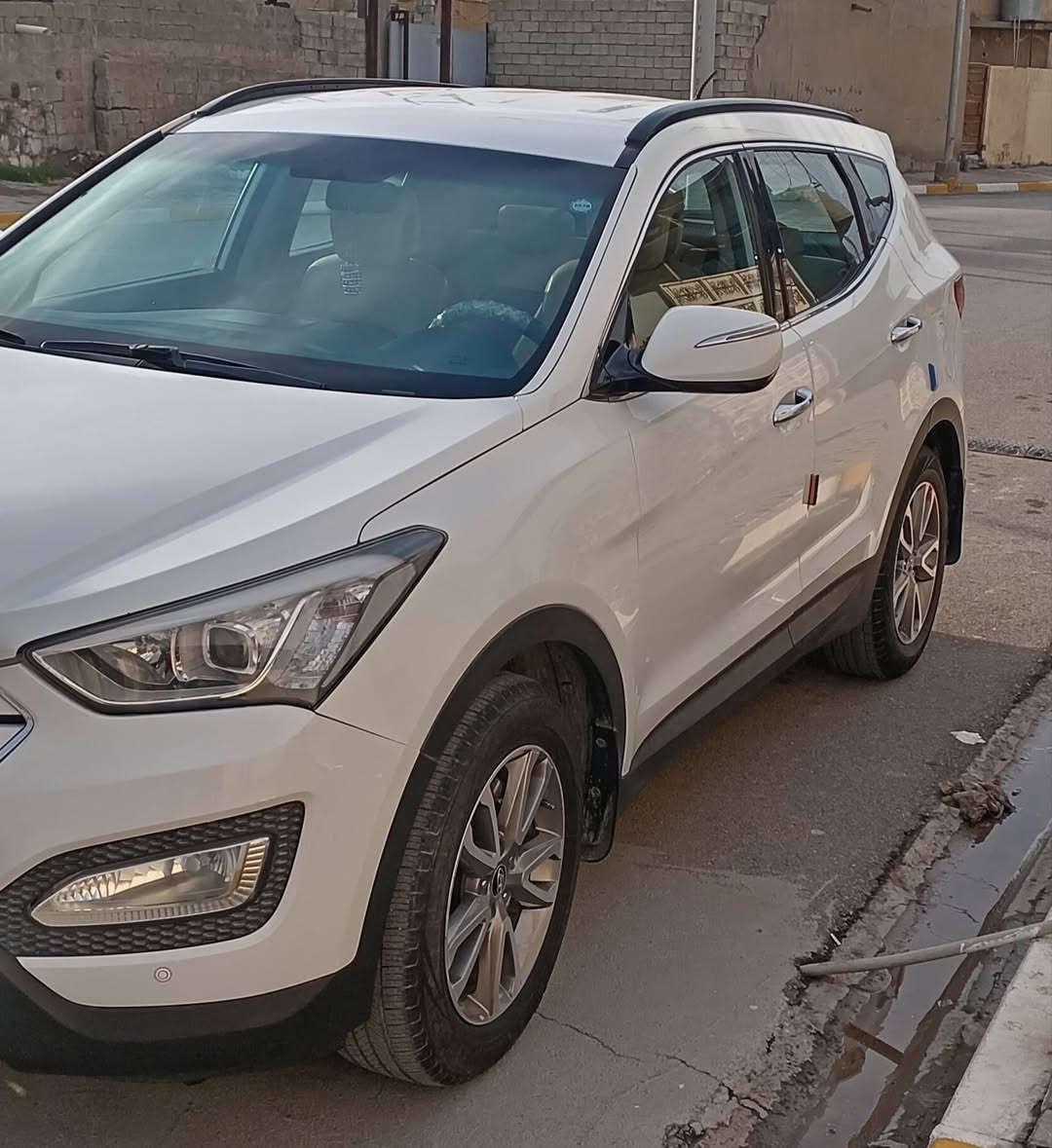 سنتافي 2013 خليجي
محرك 4 كير محرك شرط مامفتوح
السيارة على وضع الشركة
نضيف.جدا مال بيت
مواصفات ماعدا بانوراما وبصمة
السيارة سبعة راكب.. ثلاث قطع تبريد
السيارة بسمي 
الضرر... الجاملغ الأمامي بي شبر تعديل فقط
________________________
للاستفسار الاتصال على الرقم
***********
