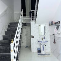 نهاية شارع ٦٠ • ٢٨٠م • ٥ غرف