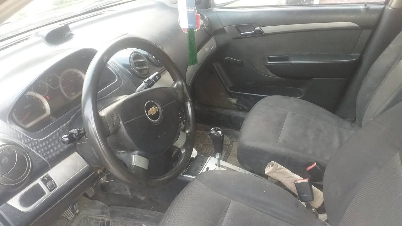 السلام عليكم سياره افيو دبل كم شفت مكينة وكير شرط توماتيك ٢٠٠٩ رقم بغداد شرط التحويل رقم صدامي عليها غرامات ٢٢٠ هيئة ما جيكت الصراحه ما عندي امكانية اروح احولها وراعيها موجود يحول السعر ٣٥ والتحويل عل  يشتريها  رقمي ***********
