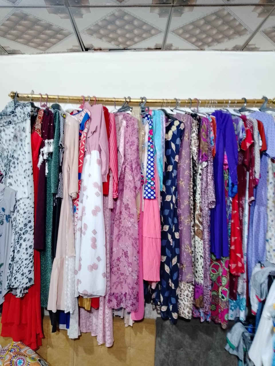 يوجد لدينا ملابس نساءية وحجابات صلاة وجبب نساءية واحذية وجنط نساءية وكل ماتحتاجه المرأءة والطفل باسعار مناسبه جدا هذا باب رزقي


**إذا كنت صاحب هذا الإعلان وتريد حذفه لأي سبب، رجاءا أرسل رسالة إلى الدعم الفني**