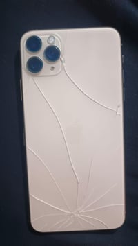 آيفون 11 برو ماكس • ٥١٢ • بطارية ٨٥٪