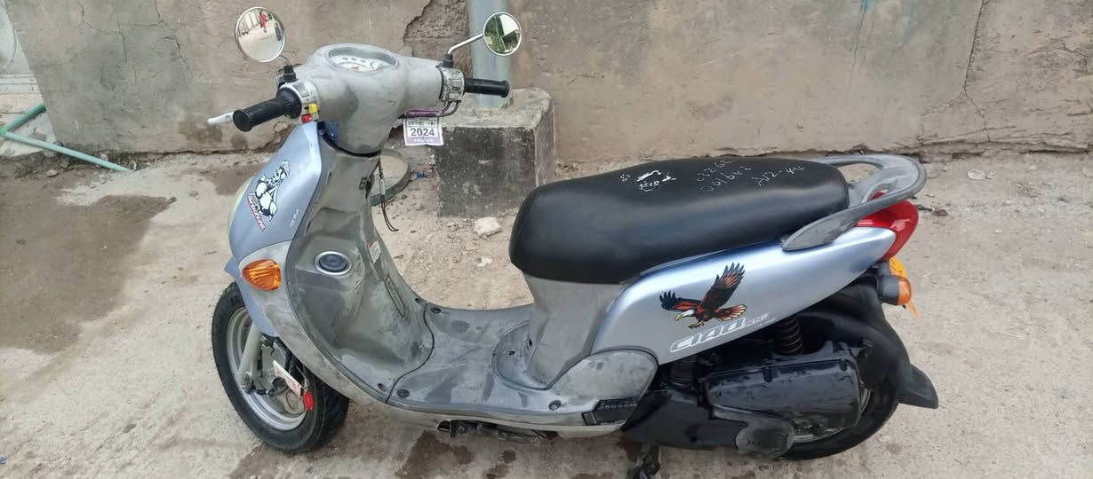 سلام عليكم دراجه فله ختم واحد نوزل صالها شهرمن نازله من الرمبه برغي ممفتوح بيها كله شغال اشاير كلوب  بكلايت نكره كل وكت نضافه95%دراجه خير من الله جيب فيتر وياك وفحص لاتنقيص ولا تبخير مكاني كوت حي الجهاد الخاص مفتوح الرقم ***********للبيع كفالة
