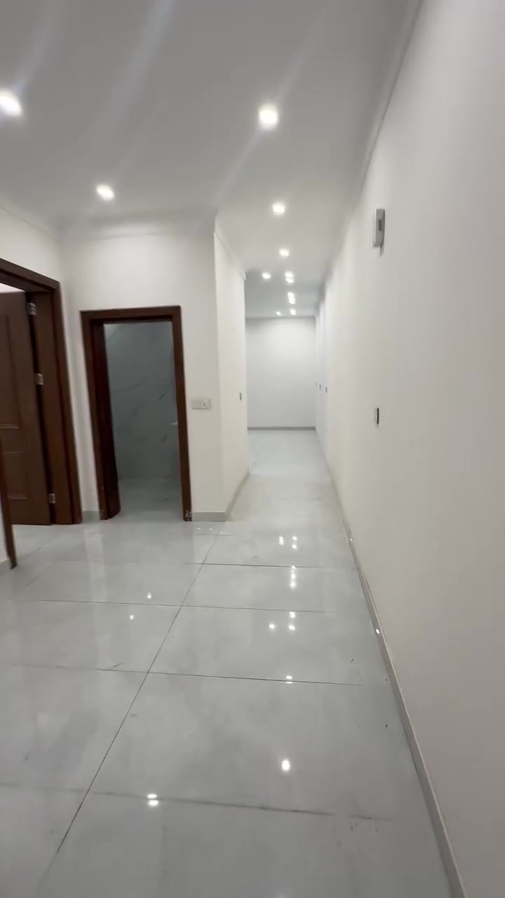 🏡 شقق زيرو للإيجار في اليرموك الداخلية

📍 موقع سكني مميز وهادئ
⚡ كهرباء خصخصة متوفرة
📐 مساحات مختلفة تناسب جميع الاحتياجات

💰 الإيجار الشهري يبدأ من
1,100,000 دينار عراقي
ولغاية 1,500,000 دينار عراقي

📞 للاستفسار والحجز:
*********** 
 #عقارات_بغداد #شقق_ديلوكس #اليرموك #شقق_للايجار #سكني #ايجارات
