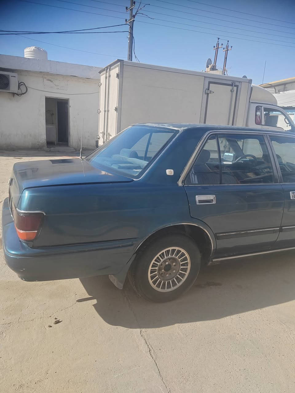 كراون سيدان موديل 90 يسرى ابلاد تكم
كير مكينة خير من الله
سعر 43 وبيه مجال
مكاني قوس بغداد قرب افران باب الاغا
***********
