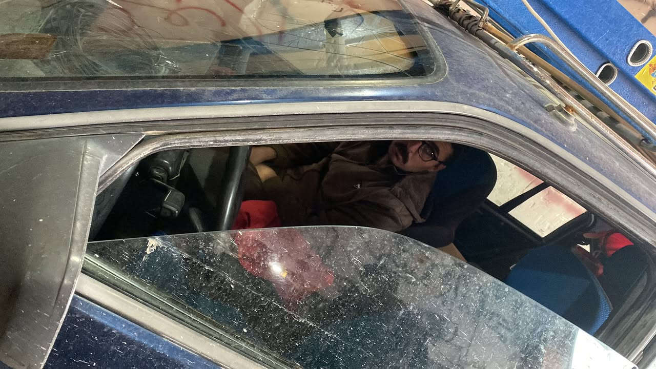 سلام عليكم
شيري موديل 2013  جاهزة من كلشي تخم تاير باتري جديد كير محرك محور كورلا شرط 
للبيع او مراوس بسيارة كيا حمل 
مكان السيارة سامراء السعر المطلوب 53 وبيها مجال 
رقم دولي بغداد بسمي تريد تحويل تريد وكالة # ***********
