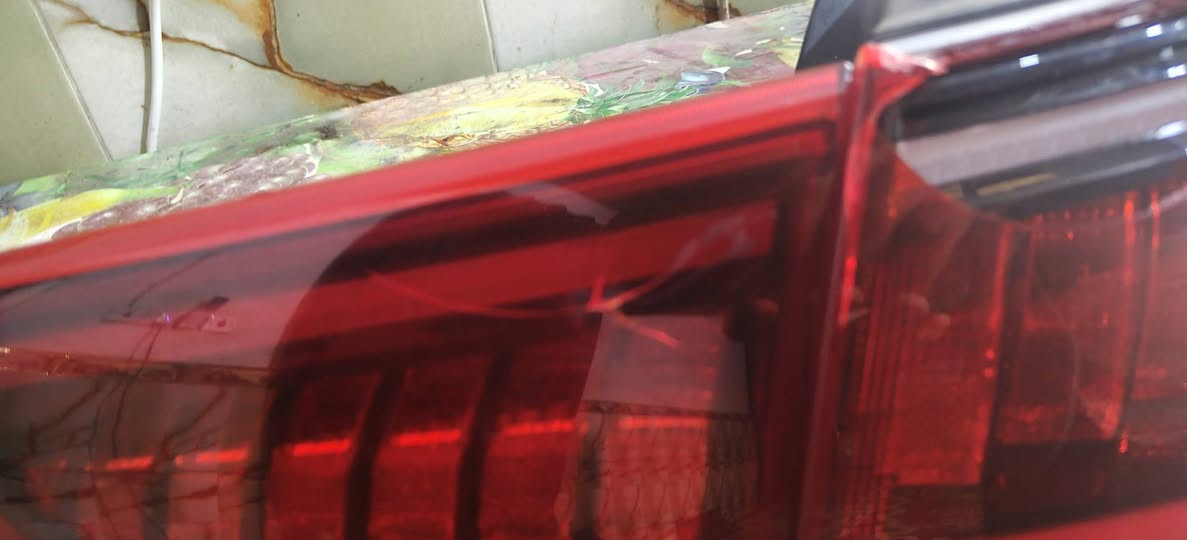 بك لايت سورنتو جهه لايمن بيه كسر بجامه موضح
نضيف جدا قيم وتصل 
البصرة دور نفط 
***********
