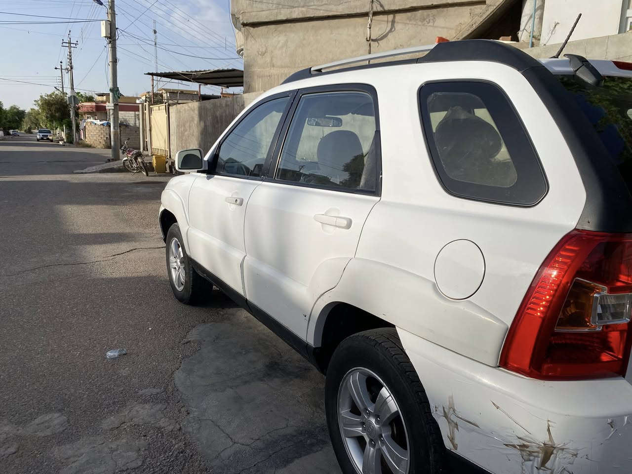 سڵاوە کیاسبۆرتاج بۆفرۆشتن مۆدێل2010سەنەوی تازەیەهیج پێوەنیە بێبۆیاخ سەیارەکەبەناو خۆمانەوەیە ئیمرۆبیسێنە بەیانی بیکە بەناوی خۆتەوە غەرامەی نیە چوارتایی لۆکی لەژێرایەرەقەم مۆبایل***********سەبارەت بەنرخ130مەخالی برایانەی تیایە
