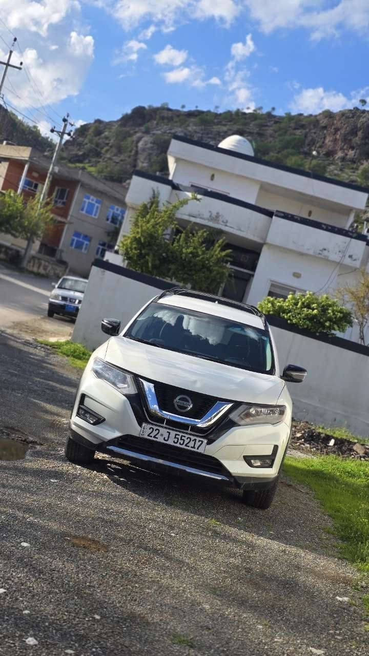 Nissan Rogue 2018 SV 4WD
نیسان ڕۆژی دەبڵ ئەکسلی مواسەفات SV
 مۆدێل 2018 بۆیاغ تەنها بۆنیت و پەڵەیەک لە سندوق!!
تەنها 77000 مایل ڕۆشتوە و هەموو شتێکی بەشەرت!!
ئایرباگ سیستەمە و داخلی نیە!!
ڕەقەم و ژینگە و ڕێگە و بان و سەنەویی نوێیە
بەناو خۆمە!!. یەک دینار مەسروفی تێدا نیە !!!.
0 7 5 0  4 7 4  4 1  4 7 أربيل, العراق
