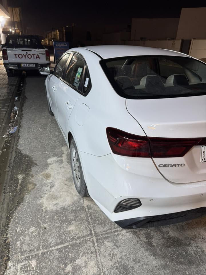 سيراتو موديل 22 مكفوله بيه طخه جدا بسيطه بالجاملغ الامامي السياره نص مواصفات رقم اربيل تحويل او وكاله مكاني نجف للأستفسار الأتصال على الرقم *********** السعر 158 وبيه مجال بسيط
