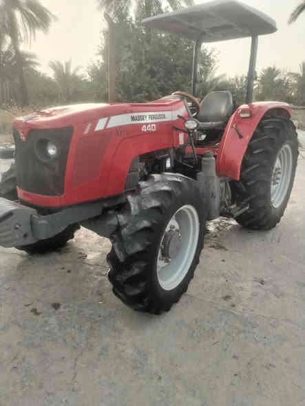 للبيع مكينه برازيلي ٢٠١٣ كتاب شركة بس محرك مفتوح ***********
