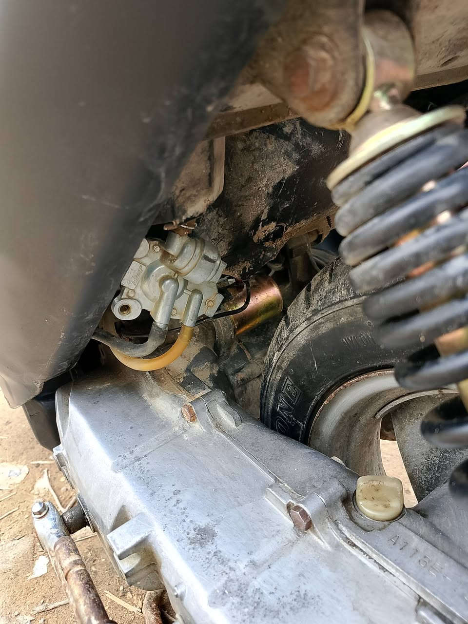 السلام عليكم
دراجة بطه 60 دبل دراجة شلعه ومعدل حلوه محركه ناعم اخرس شغاله سلف وهندر باتري جديد كلوبات بك لايت اشاير كله شغال دراجه نضيفه تجي وتفحص السعر 200 وبيه مجال قليل 

مكاني نجف ملعب النجف الدولي اتواصل خاص.


**إذا كنت صاحب هذا الإعلان وتريد حذفه لأي سبب، رجاءا أرسل رسالة إلى الدعم الفني**