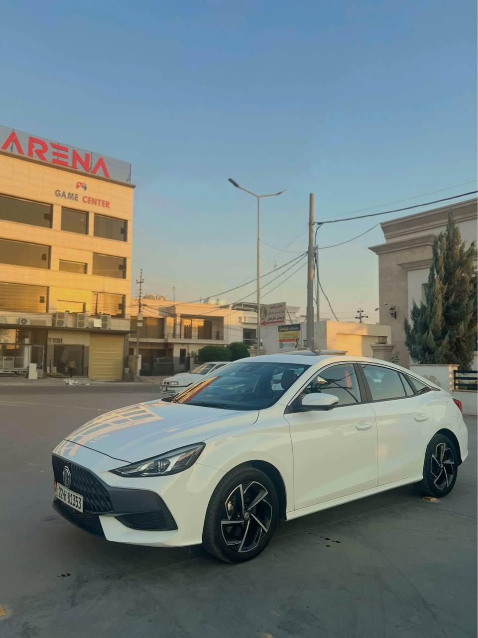 Mg gt 2023  luxury 
فول مواسەفاتە ٣ سال زەمانی شەریکەی لەگەلە 
کوشن کارەبای و ٣ گێر و گێر سپۆرت لە سوکان بەسمە رادار کامیرە ٣٦٠ پلە ئەوتۆ هەندر برێک سلایت ئاوێنە شەفت  و زۆر مواسەفاتی تر لەوە فولتر نیە مەکینە ١٥ ی تۆربۆ
هیجی نیە جگە لە قۆپێک لە رەسمەکە دامنایە
٥٢ هەزار رۆشتیە 
١١٧ وەرەقە و مەجال
للبیع MG GT موديل 2023 فئة Luxury ( فول مواصفات ) محرك 15 توربو خليجي
السيارة فول مواصفات وباقيله 3 سنين ضمان الشركة
من مواصفاتها /
تحكم ستيرن كامل ( گير سپورت ) - بصمة - رادار تنبيه اصطدام - كاميرا 360 درجة - أوتو هندبريك - سقف سلايت - مرايات شفط - گير ستيپ ترونيك - لوحة إعدادات رقمية بالكامل وهوايه مواصفات السيارة فول حساس
١١٧ و مجال
ضربه ماكو شي بةس عندي واحد قوب موجود بل صورة
ماشي ٥٢ الف أربيل, العراق


**إذا كنت صاحب هذا الإعلان وتريد حذفه لأي سبب، رجاءا أرسل رسالة إلى الدعم الفني**