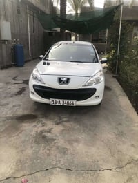 بيجو 206 بلس • ٢٠١٢ • ماشي ٢٠٠الف