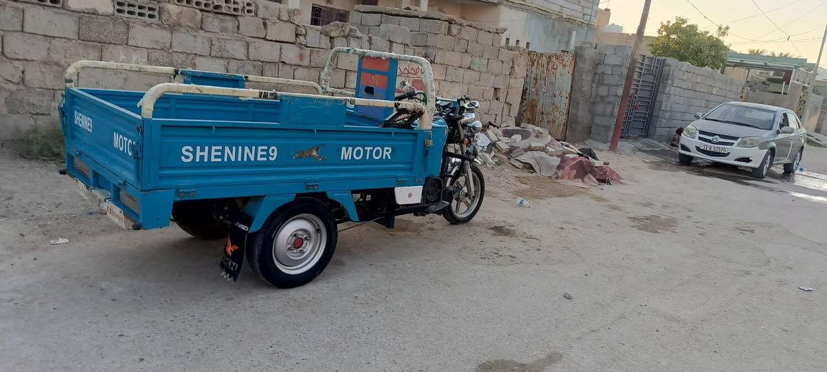 السلام عليكم ستوته للبيع كفاله عامه مكاني باب الاسكندريه رقم الهاتف سعر 2600 وبيها مجال ***********
