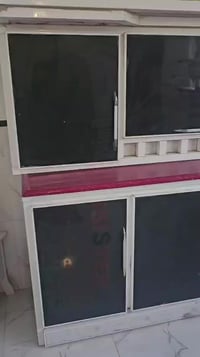 كونتر نضيف حطاطه 4قطع للبيع 550وبي مجال اي ستفسار ع هذا الرقم 07782339...