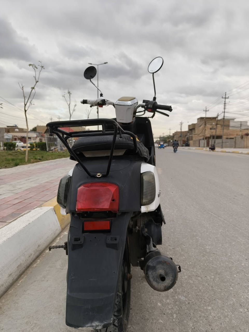 السلام عليكم
دراجة بوليسي مسطره ما مفتوحة 

الدراجة شوفة عينكم بالصور 

نهضه وشلعة خير من الله 

تواصل خاص او ***********

مكاني كربلاء
