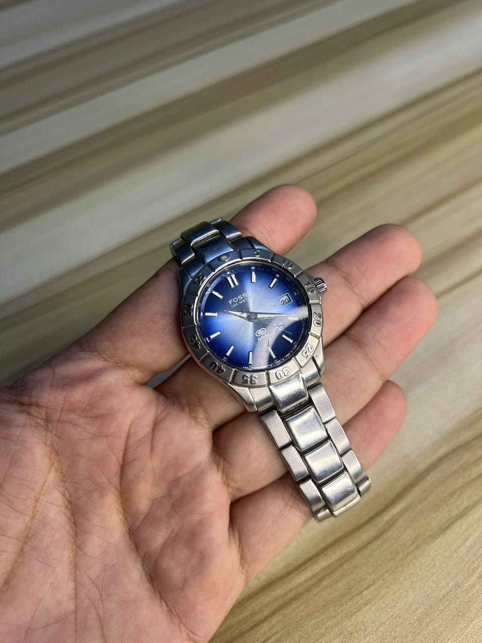 ساعة فوسيل اصلية ماكنة صفرة ديت الساعة مينة جدا جميلة السير و القفل الاصلي 60 الف


**إذا كنت صاحب هذا الإعلان وتريد حذفه لأي سبب، رجاءا أرسل رسالة إلى الدعم الفني**