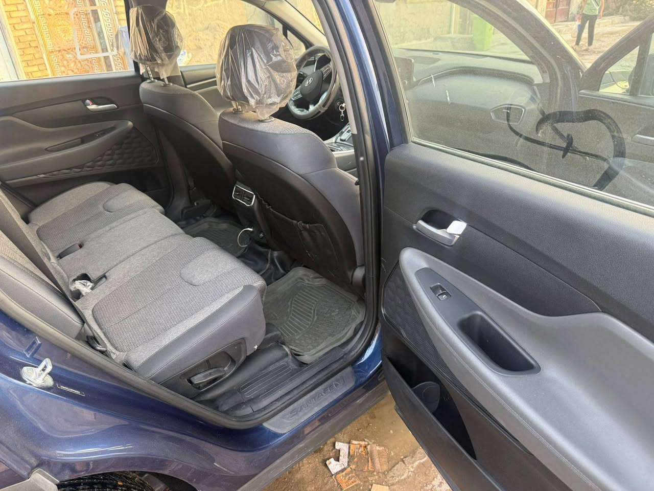 سنتافيه موديل ٢٣ وارد أمريكي حادثه بنيد فقط والباقي مكفوله ماشيه30الف كيلو مكينه ٢٥٠٠تحكمات جهتين  تبريد قطعتين كير دكم سويج مو بصمهه
السياره بعدهي جديده
مواصفات : شاشة ديجتال / رادار تعديل مسار رادار جانبي / ويل كب / اطفاء ذاتي  / شاشة كبيرة / كامرة  / 3 انظمة قيادة / كروس سرعة / تحكم ستيرن / مانع انزلاق / انضمه قياده سبورت تحكمات تحديد مسار
قياده ذاتيه مراوس مع الفرق
 مراوس مع الفرق 
***********
