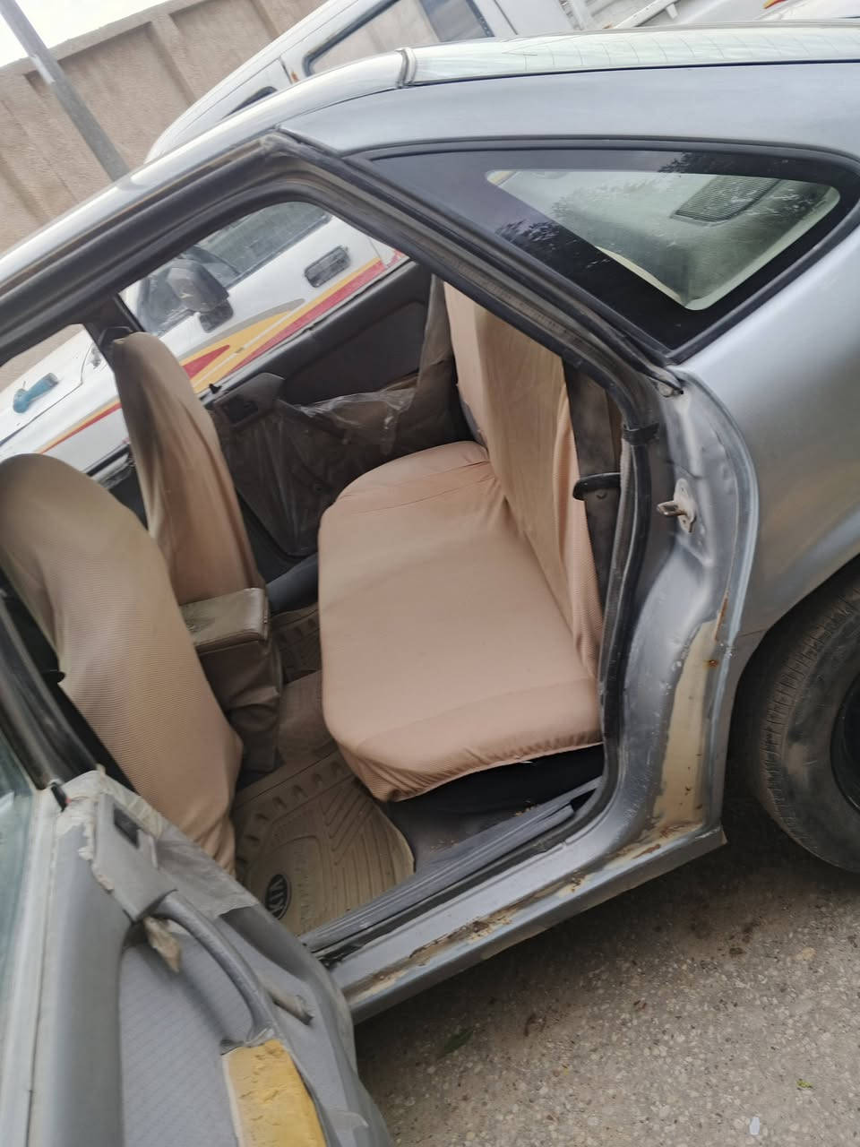 السلام عليكم
اوبل فكتره 93 رقم مثنى سياره جاهزه وكلشي بيها جديد
باتري جديد تايرات نضاف بك لايت ومري جدد محرك وكير نضيف محرك 1600 حداديه جديده قوايش جدد ضفيره وعقل جديد كهربائيات كلها شغاله اشاير عالي ناصي
سنويه ساقطه من 2019 راعيها يريد تحويل مكانه بالمثنى

سعر 20 بيها مجال مكان نجف
للاتصال ***********
