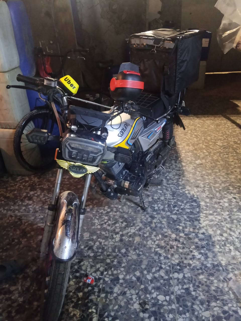 دراجه يراني سولنك مكينه جوكيج نضيفه مديل 2025 ورقه موجوده سعر 850 مكاني بغداد قرب الجزيرت بغداد السيحيه  رقمي ***********
