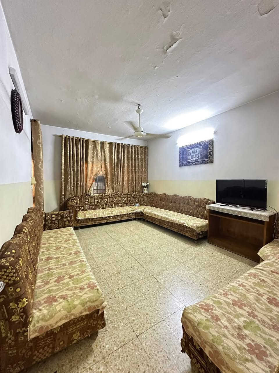 🔹 دارين للبيع  بمساحة القطعة الكليه 225 متر 

🔹 حي التأميم قرب مجسر معارض ( خلف الملعب ) 

🔹مساحه لكل دار 112,5  واجه  7  عمق 16 

🔹الطابق الأرضي / مطبخ+هول +استقبال+صحيات +كراج
🔹 الطابق الثاني / ٢ غرفه +مخزن +بيتونه  
 
🔹يصلحون للاستثمار حاليآ مؤجرين 

🔹شارع بعرض 15 متر

للاستفسار الاتصال 

📞***********

***********‬
