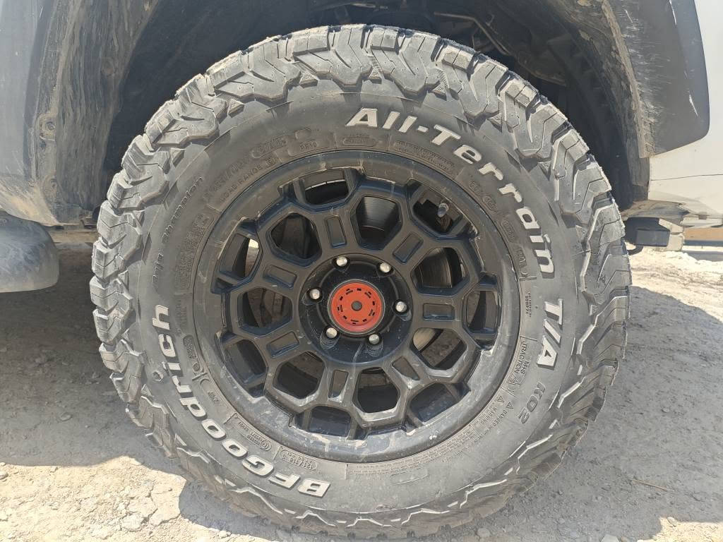 تاكوما 2017 SR5 محرك 6 سلندر
ترفيع 3 انج 
ويل TRD
سبايدر TRD
لايت وبك لايت لد نشرة 
تايرات BF جبلي جديد 
بيها 3 قطع صبغ وبنيد مبدل 
بغداد المنصور داوودي شارع التانكي 
*********** بغداد, العراق


**إذا كنت صاحب هذا الإعلان وتريد حذفه لأي سبب، رجاءا أرسل رسالة إلى الدعم الفني**