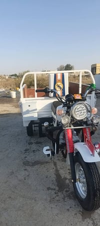 ستوته للبيع اوراق مديل 2014 نضافه 95 بالميه كامله من كلشي مكينه مامجيو...