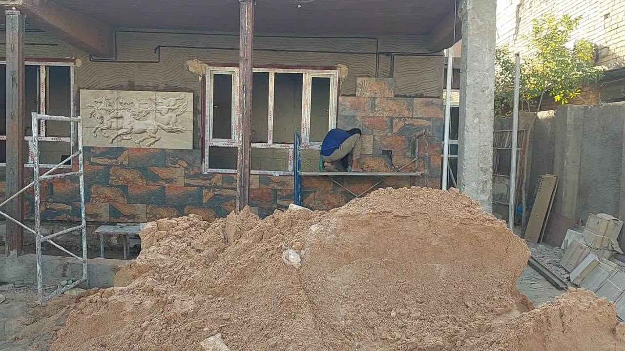 خلفة سيراميك مرمر الواح بورسلين شغل درجة أولى وتساب *********** او اتصال بل يوميه او عل متر @
