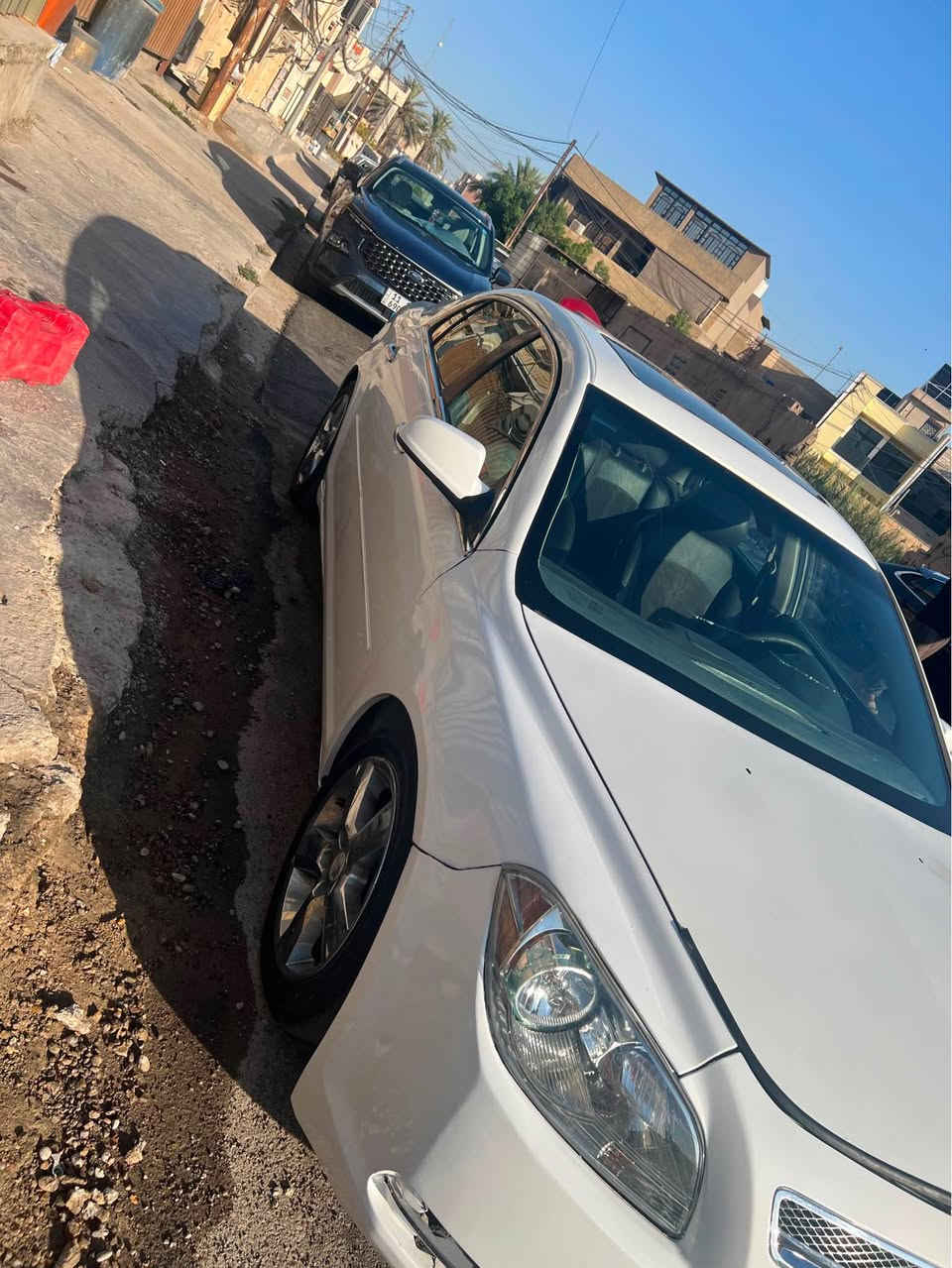 ماليبو ٢٠١٢ مصبوغة عام رقم بغداد فوول مواصفات عدا البصمة كشنات جلد. باتري وتايرات ويل كب بحالة تمام محرك بيه تنقيص لكن نشط.. وترايك وين ماتريد ..قمارة وتكم مكفوله من الگص..السيارة بيهه نواقص بسيطة صاحبها موجود تحويل باي وقت …وسعرها ٥٥ ورقة .مكاني بغداد /*********** .. بغداد, العراق
