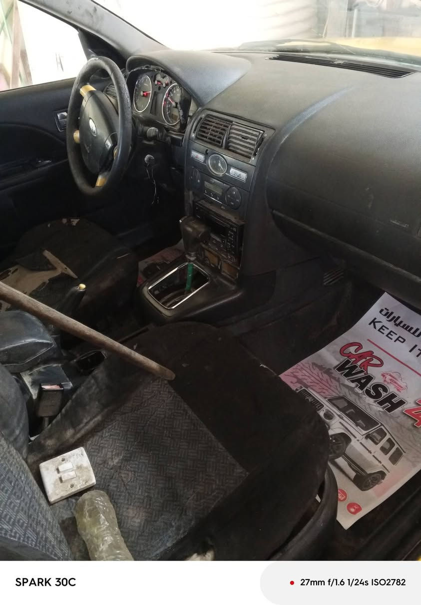 سلام عليكم لبيع فورد كير مكينه كورلا اوتو ماتيك كهربائيات كله شغال سياره جاهزه سعر 18 وبيها مجال رقم موبايل ***********
