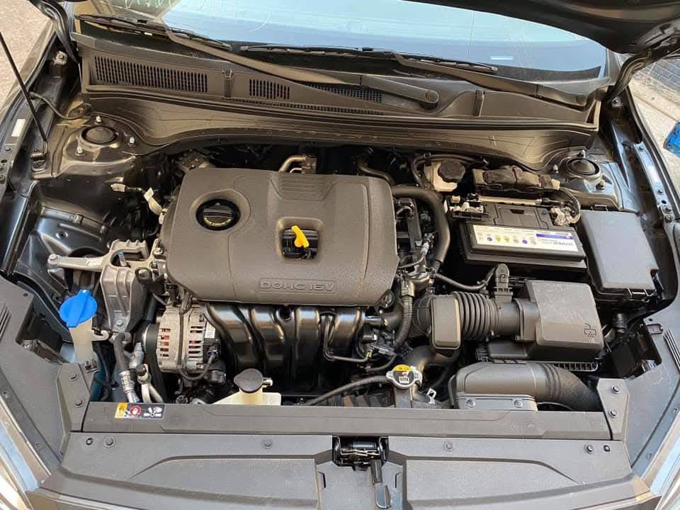 السلام عليكم كيا فورتي 2019 نص فول تخم تاير جديد بطاريه جديده ماشيه 88 ضررها بابتين بدون تبديل بدون ايرباك والسونر موجود  🙂 السعر 125 وبيها مجال
 ***********
