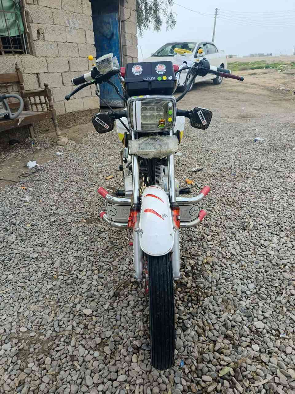 دراجه 23 كفاله عامه نقص برغي مابيهه كهربائيات دشبول كله شغال تايرات جدد نضيفه انضف من الصور والله مكاني ديالى تقاطع الوجيهيه يرهم مراوس حسب القناعه المو شراي ليتعبني السعر 575 وبيهه مجال موجود خاص ***********👍🏿
