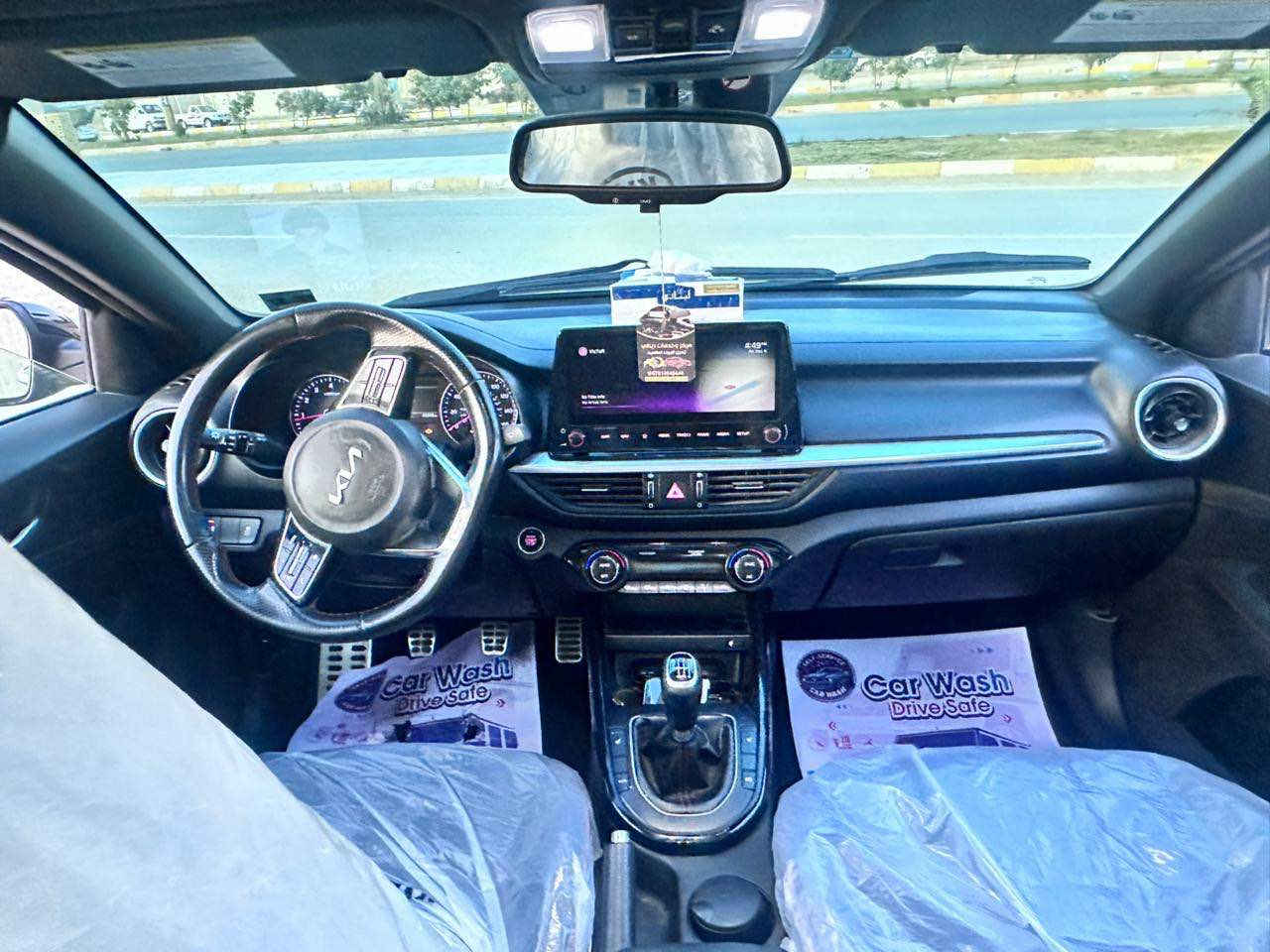 للبيع او المراوس 2022  فورتي GT 
النسخه الرياضيه 
مكينه 1600 توربو  ✈️✈️
كير عادي ٦ نمر 
سياره فول مواصفات كلش 
سياره حره و راعيها يريد تحويل 

فتحه سلايد 
كشنات مختمات GT
لايت زنون عدسه
تبريد قطعتين ثلج 
شاشه كبيره 
قياده ذاتيه
تحديد مسار
نقاط عمياء 
رادارات
كامره دواره 
دخول ذكي 
اناره ترحيب 
تشغيل بصمه 
هيتر كشن
سستم كزوز رياضي نغمتها تخبل 
 وبعد بيها هواي 

سياره حادثها جداً سطحي فقط البنيد مصبوغ ومبدل
لا شواصي لا لغود لا راديترات كلها كفاله 
وبيها رصعه بل جاملغ فقط 
***********
السعر ١٢٦ 
مكاني ابو الخصيب مدينه الاندلس البصرة, العراق
