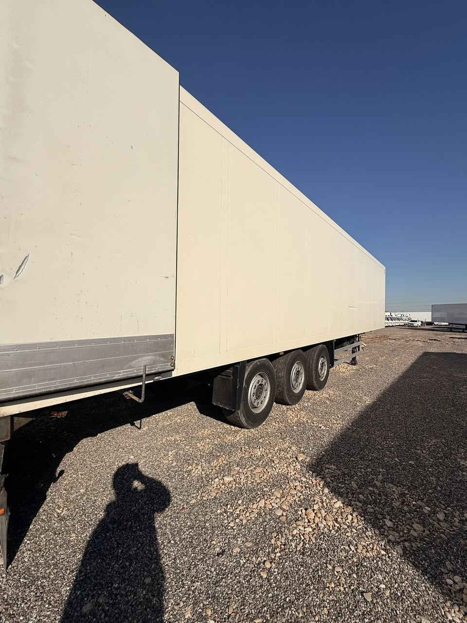 براد        جديدا ستندره سمكه7.   ***********
