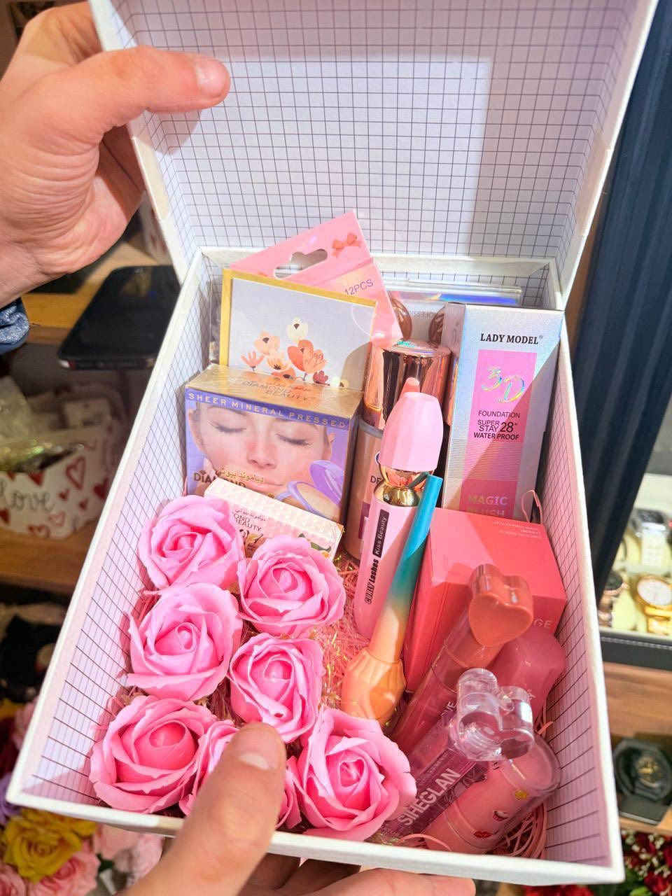 بوكسات عيد الحب 🌹
إحساس يوصل بالقلب ❤️
توصيل مجاني داخل خانقين 🚚


**إذا كنت صاحب هذا الإعلان وتريد حذفه لأي سبب، رجاءا أرسل رسالة إلى الدعم الفني**