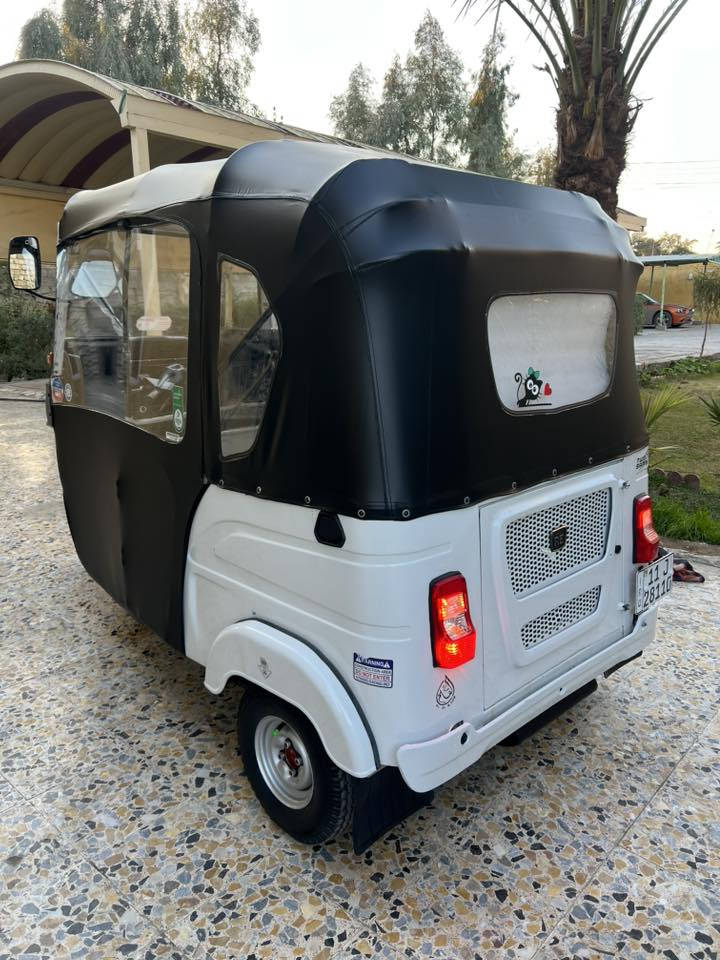 تكتك 2021 شهر 8 رقم بغداد دولي تحويل مباشر تكتك جاهزه عل اخير من تخمً تاير دوشمه سفريات يعني الشارع كبل   مكينه وكشر نظيف كهربائيات كذلك.   مكاني بغداد المعامل 
هاتف   ‭0776 223 5062‬ 📞
